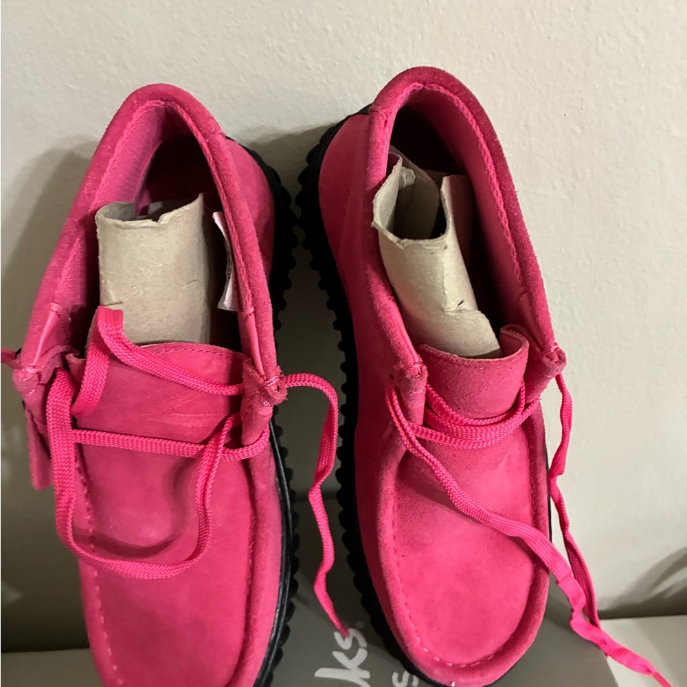 Clarks Fuchsia Suede Kids Shoes